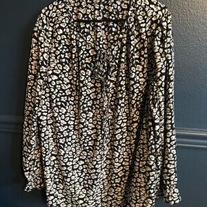 Source Unknown Black and Cream Leopard Blouse